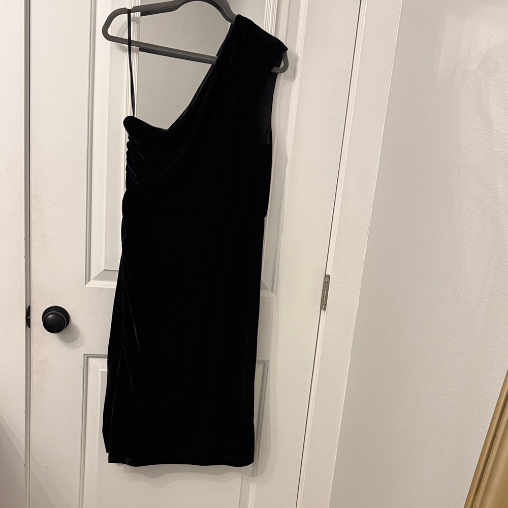 Laundry By Shelli Segal Black One-Shoulder Dress